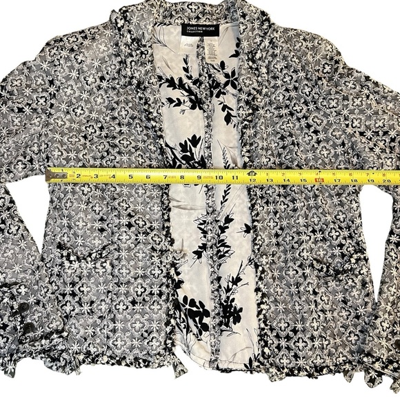 100% Silk Lined Jones New York Jacket w/ Black + White Lace, Japanese Watercolor - Picture 7 of 8